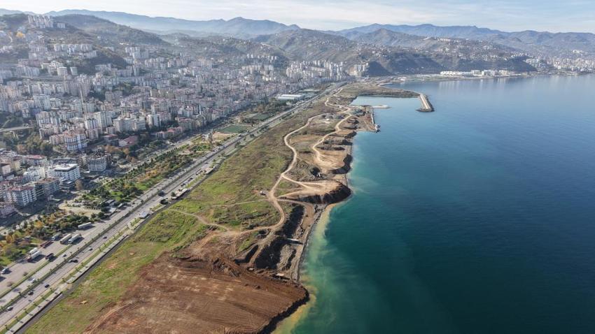 Trabzon'a 1 km uzunluğunda plaj geliyor! Uzunkum projesi hazır: Başkan Genç 'ihaleyi yıl bitmeden yapacağız!' dedi