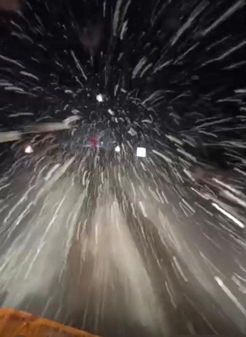 Antalya'da mevsimin ilk karı yağdı! Konyaaltı Sahili'ne 45 dakika uzaklıkta