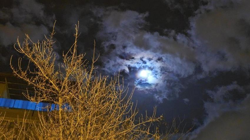 Kayseri'de gökyüzünde belirdi: Gören hayran oldu