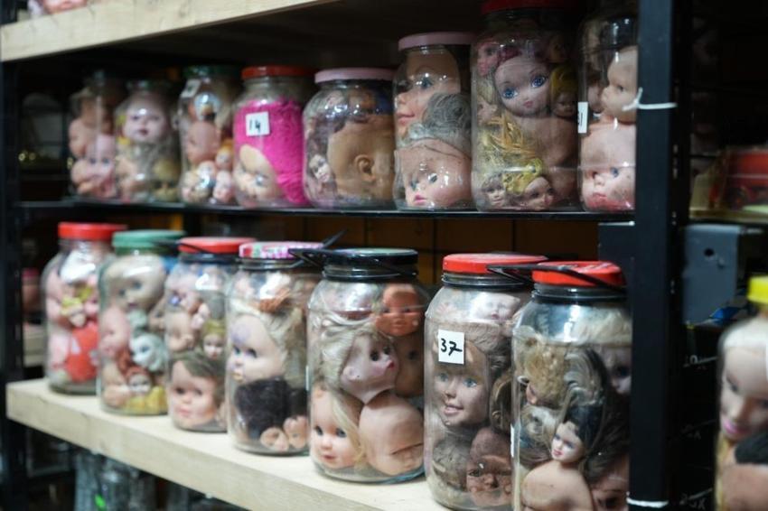 5 bin parçalık koleksiyonun sıra dışı hikayesi! Kocaeli'de görenleri ürkütüyor