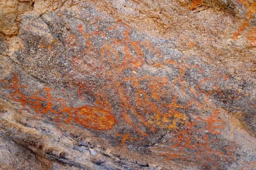 Kayseri'de hazineyi bulunca ihbar etti! Dağda gezerken karşılaştı