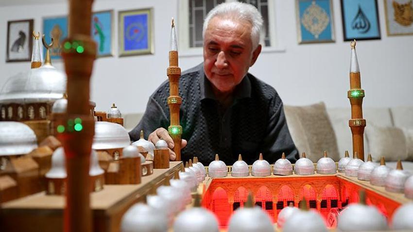 Emekli öğretmen evinin bodrum katına atölye kurdu! Atık malzemelerden üretip para ile satmıyor