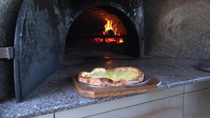 18 yaşında yayla lezzetinin ustası oldu! Önce coğrafi işaret aldırdı, şimdi sırrını oğullarına öğretiyor