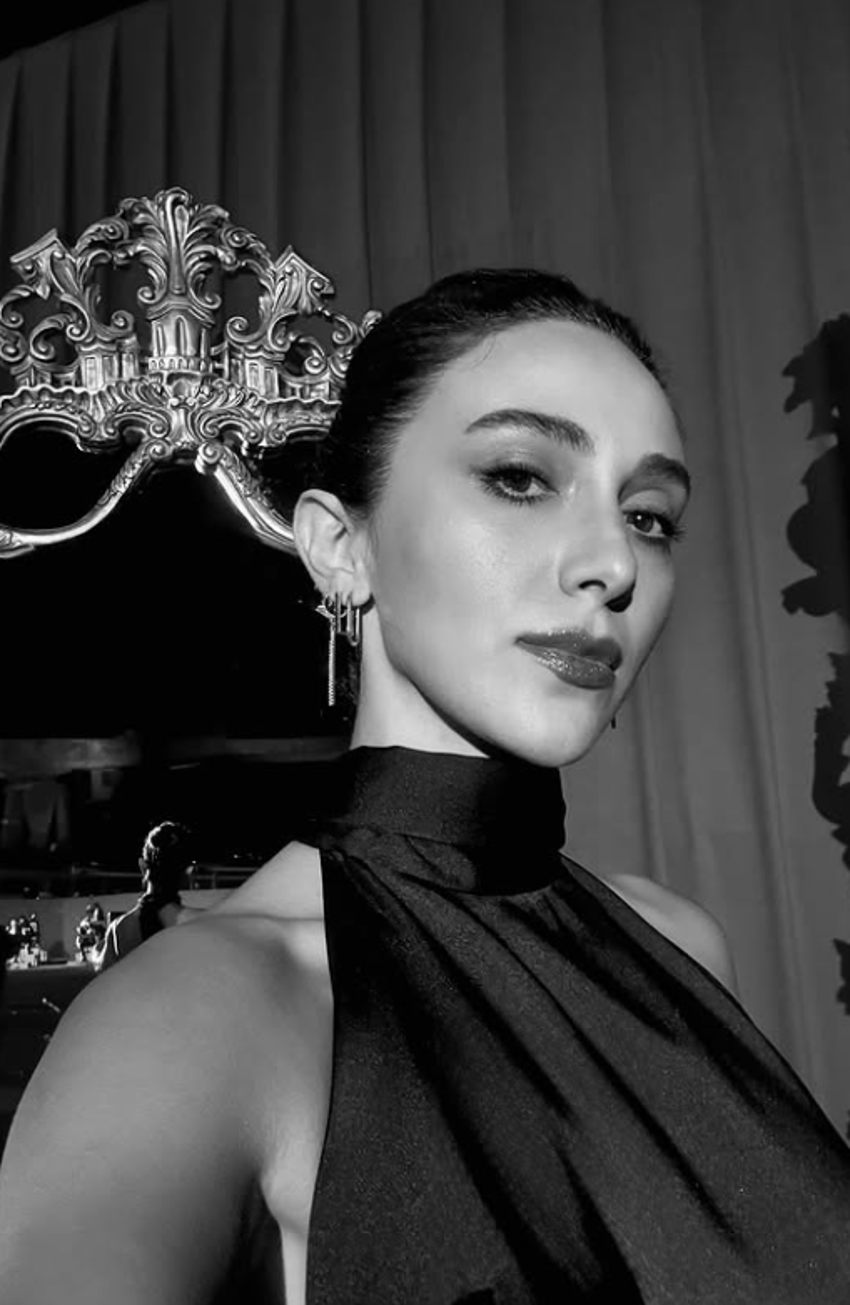 Gürdal’a kafa tutan güzel! 'Sabır taşı Gonca'