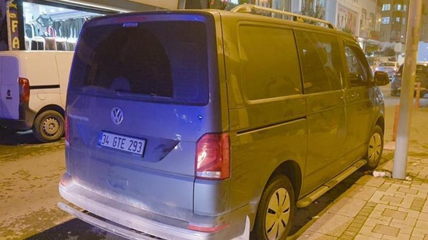 Zeytinburnu'nda park yeri kavgası can aldı! Vurulan kardeşlerden biri hayatını kaybetti