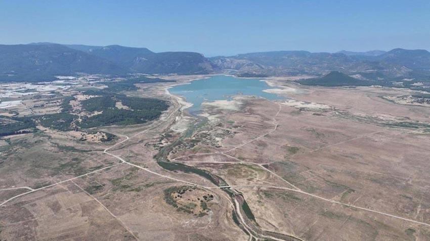 İzmir'de 13 ilçede her gün su kesintisi yapılacak