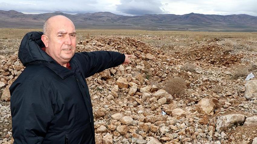 Van'ın Göbeklitepe'si definecilerin hedefinde! 2 bin 800 yıllık nekropol alanı talan edildi, iş makineleri kol geziyor: Dünyada 'eşi benzeri yok' dendi ama korunmuyor