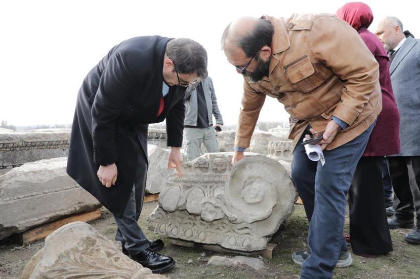 Kazı alanına gelince karşılaştılar! Derhal ertelendi: Sırrı araştırılıyor