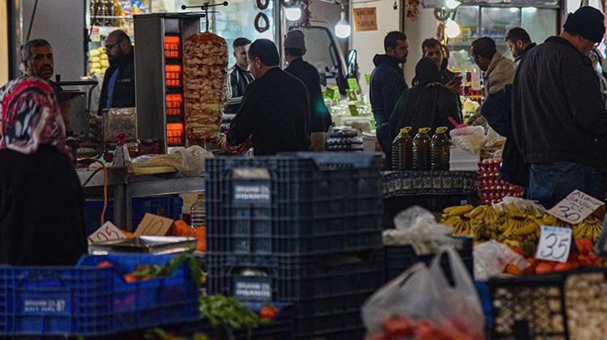 Sokak lezzetlerinde 'doğal' ölüm riski! Midye, döner ve pazarda 'doğal' diye satılan süt ürünlerinden uzak durun!