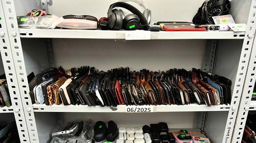 Cep Telefonu, matkap, bebek arabası... Başkentte toplu taşımada unutulan yüzlerce eşya sahiplerini bekliyor