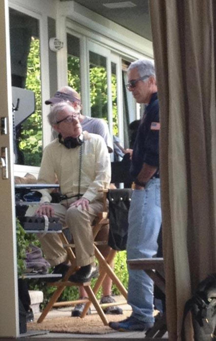 Trump’ın cinsel istismar suçlusu Epstein dosyasında yer alan yeni fotoğrafları yayınlandı