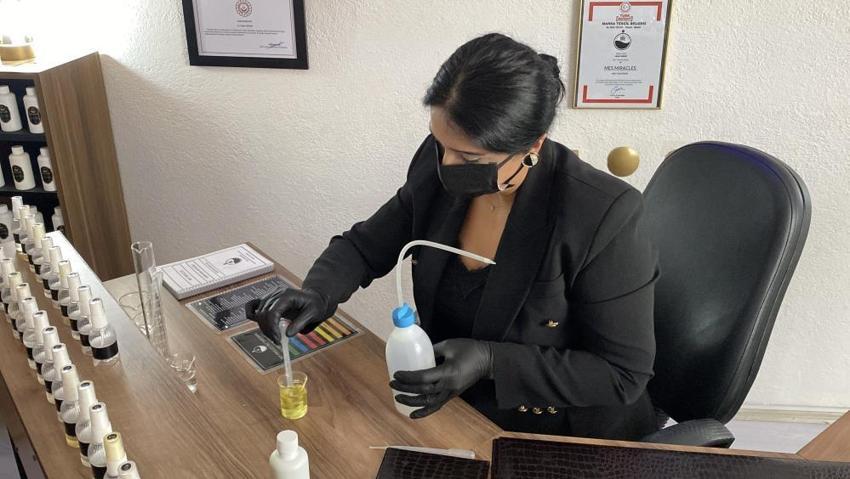 Eskişehir'de 2 çocuk annesi filmden görüp evinin odasında kendi işini kurdu