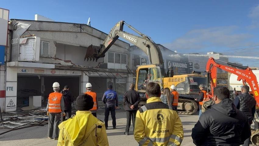 Türkiye'nin sanayi dönüşümü Samsun'da: Yıkım başladı