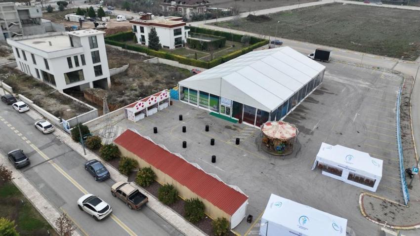Denizli'de Mart ayına kadar ücretsiz! Belediye açık otoparka kurdu