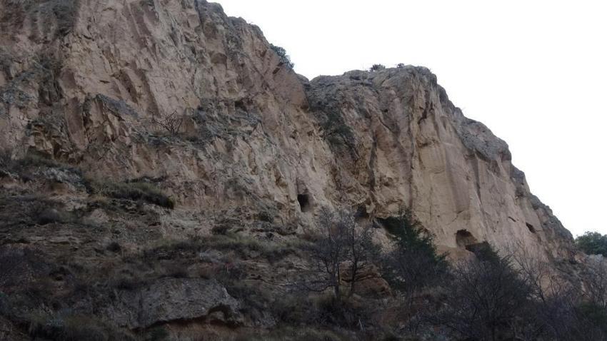 İngiliz gezgin Burdur'da iki köy arasında buldu! Mağara girişine yazdı: 100 yıl sonra görüldü