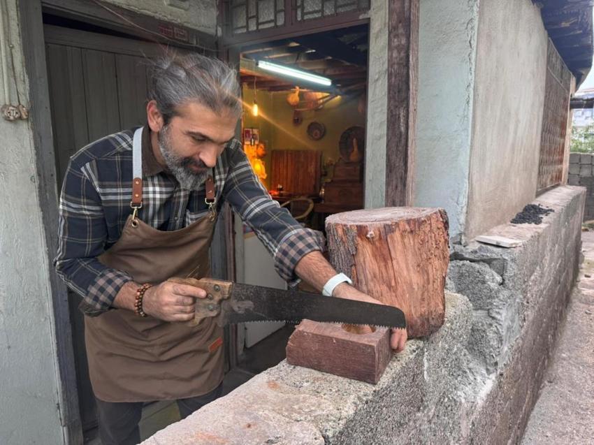 Osmaniye'de İskandinav işi yapmaya başladı: Bu iş için baba ocağını atölyeye çevirdi!