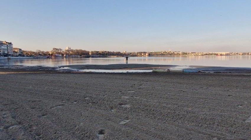 Tekirdağ’da endişelendiren gelişme! Deniz 20 metre çekildi