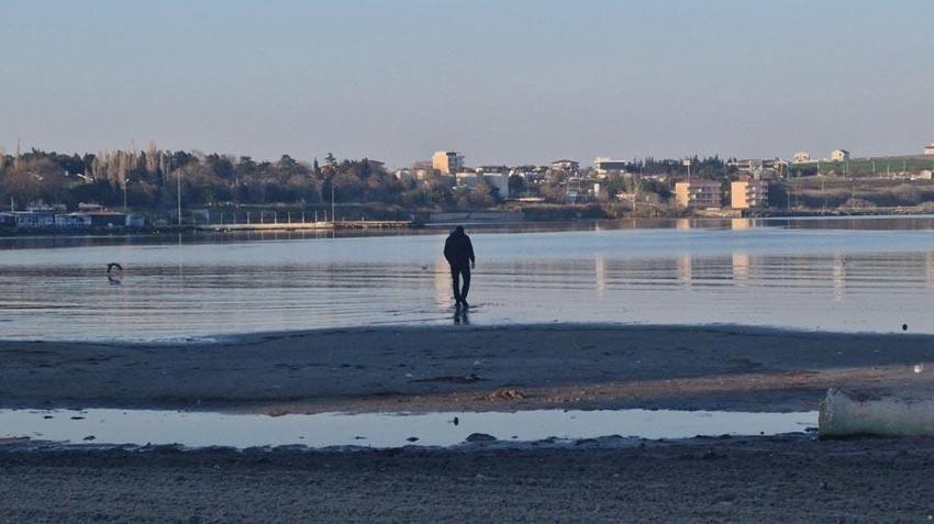 Tekirdağ’da endişelendiren gelişme! Deniz 20 metre çekildi