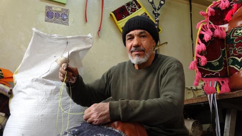 Gaziantep'te bu mesleği yapan sadece 3 kişi kaldı! Yarım asırlık baba mesleği yok oluyor: 'Sipariş yetiştiremiyoruz ama çırak da bulamıyoruz!'
