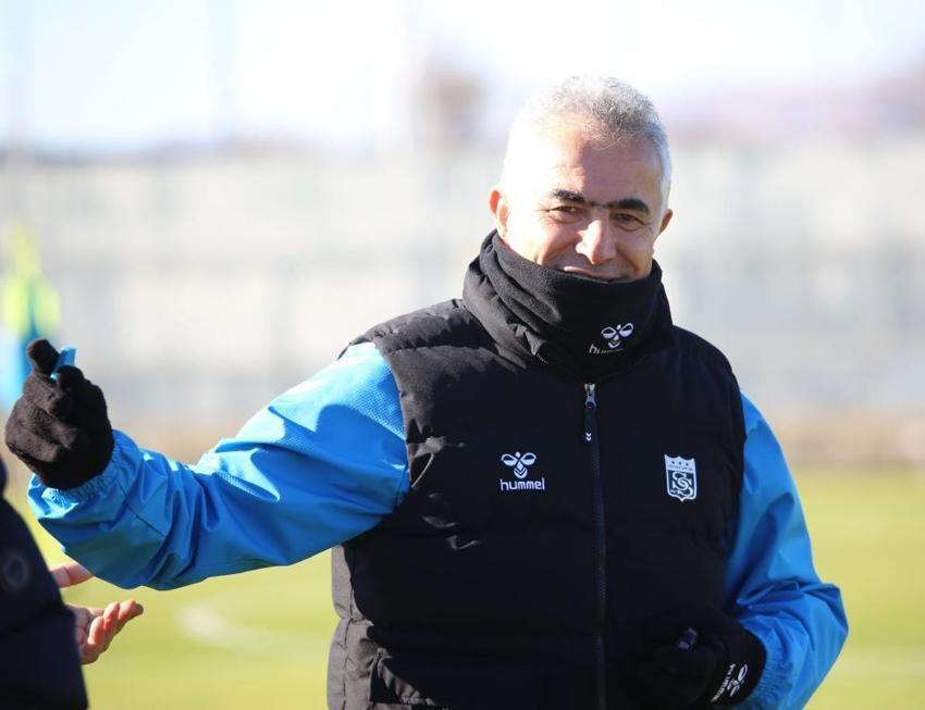 Sivasspor'da Mehmet Altıparmak transferi itiraf etti