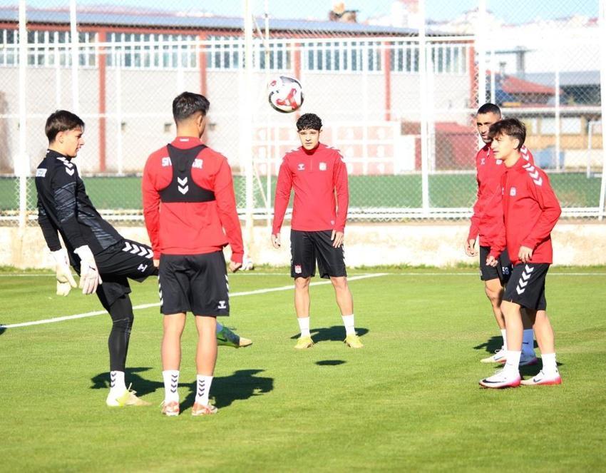 Sivasspor'da Mehmet Altıparmak transferi itiraf etti