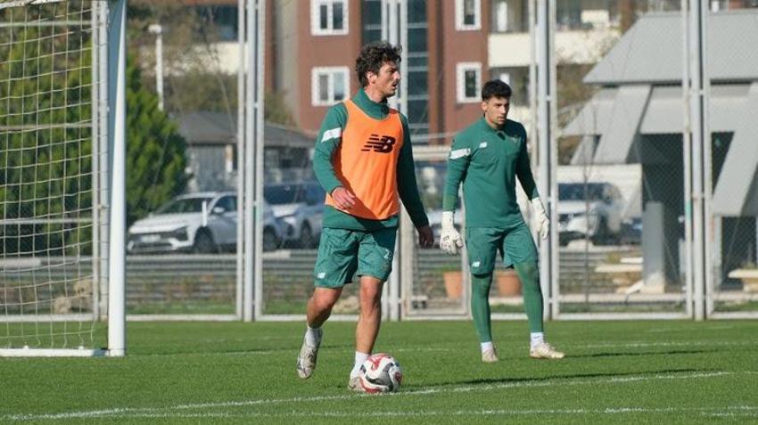 Bursaspor’da Enes Çelik patladı: Vanspor'un sözde yöneticisi haddini bilmez şahıs