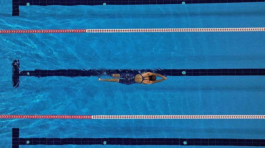 Gaziantep'te yetenek kaşifi tarafından keşfedildi! Sudan korkan 16 yaşındaki Fatma, azmiyle kendine hayran bıraktı