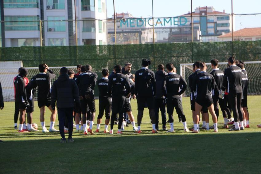 Amedspor'da Sinan Kaloğlu Diagne sorusunu duyunca kestirip attı: Tamamen kapattık