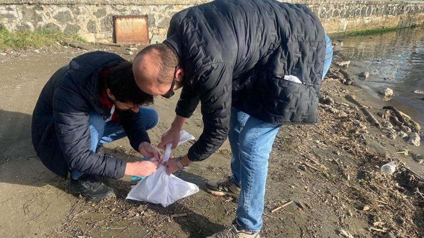 Sinop’ta vatandaşları endişelendiren görüntü! Deniz yüzeyinde ortaya çıktı