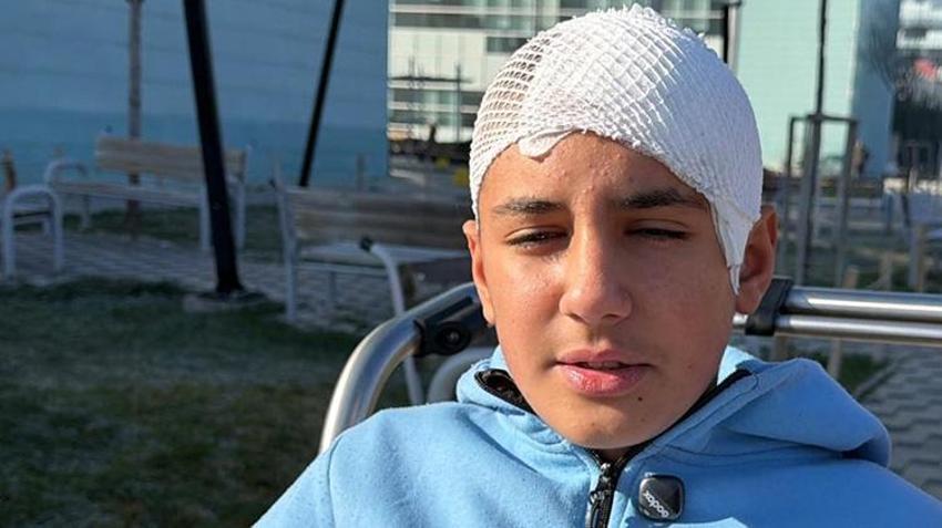 Şakalaştığı arkadaşı kafasını taşla yaraladı! Hiçbir şey olmamış gibi 'Baba tahliye' diye paylaşım yaptı