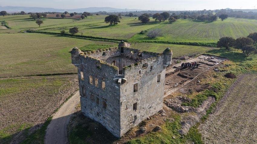 Çanakkale'de Cezayirli Hasan Paşa Köşkü'nü gün yüzüne çıkarmak için çalışmalar devam ediyor