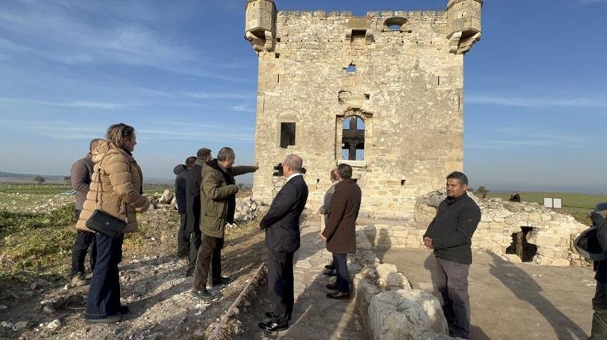 Çanakkale'de Cezayirli Hasan Paşa Köşkü'nü gün yüzüne çıkarmak için çalışmalar devam ediyor