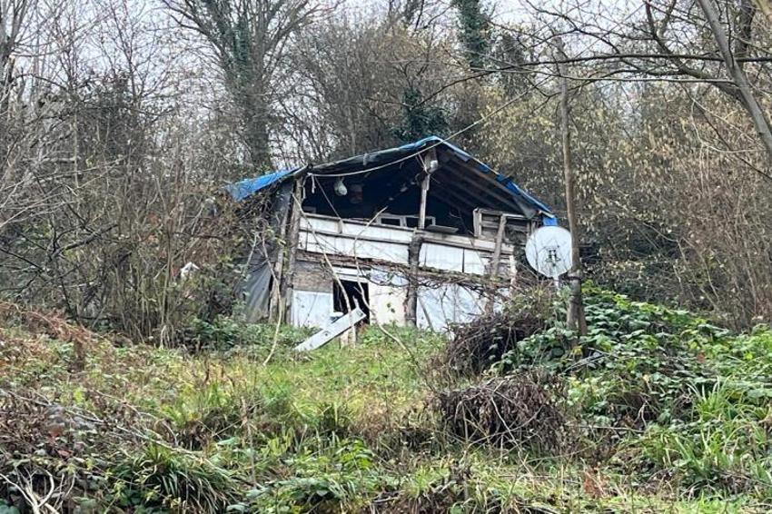 Kocaeli bağ evinde balta ve kazmalı cinayet! 'Hatırlamadığım kadar kafasına vurdum' Korkunç ifadeler
