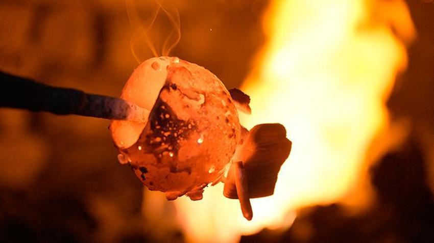 Manisalı usta babasıyla başladı şimdi oğluyla üretmeye devam ediyor! Yurt içi ve yurt dışından sipariş yağıyor