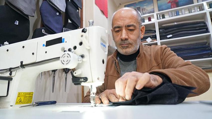 Her köşesinde ayrı bir sır gizli: Elazığ’ın yöresel kasketi dünyayı geziyor! Beyazıt Öztürk ve Cumhurbaşkanı Erdoğan’a hediye gitti