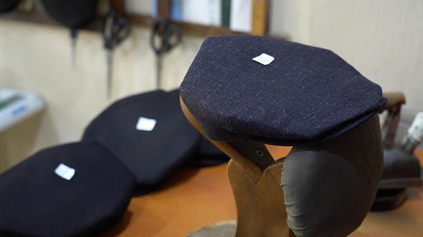 Her köşesinde ayrı bir sır gizli: Elazığ’ın yöresel kasketi dünyayı geziyor! Beyazıt Öztürk ve Cumhurbaşkanı Erdoğan’a hediye gitti