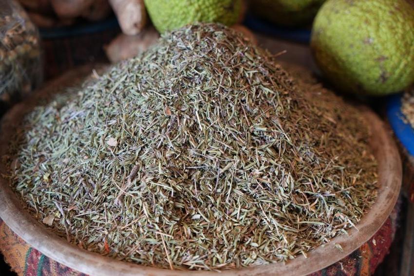 Gaziantep'te gribin doğal ilacı: Bir tutamı anında kesiyor! Gram gram satılıyor