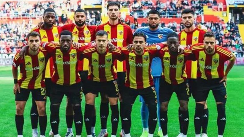 Kayserispor bu kulvarda Süper Lig'in ilk yarısında lider oldu!