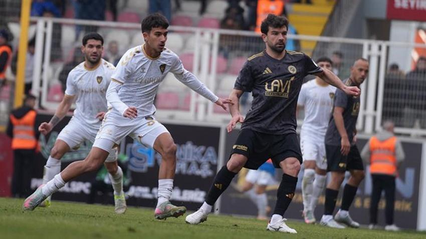 Batman Petrolspor yeniden atağa çıktı! Şanlıurfaspor'un berabere kaldığı haftada kazanarak lider oldu