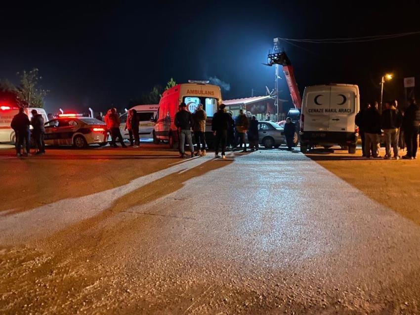 Yıllar önce ayrıldılar, ölüm tekrar birleştirdi! Çanakkale'de otoparkta korkunç cinayet!