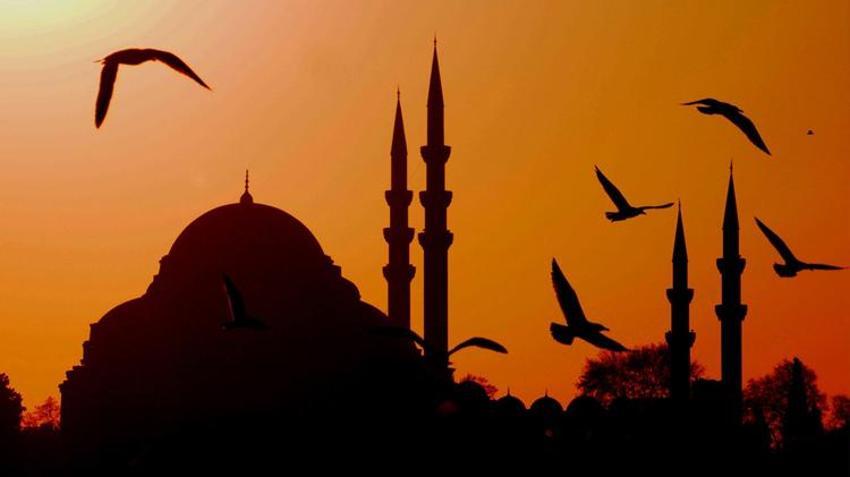 20 rekat Regaip Kandili namazı! Diyanet 20 rekatlık Recep ayı namazı ne zaman kılınır? Regaip Kandili gecesi namazı kaç rekat, nasıl niyet edilir?