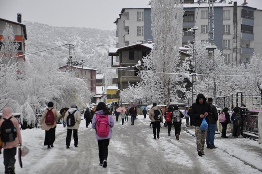 İstanbul'a kar geliyor: Meteoroloji hava durumu raporuyla uyardı, Prof. Dr. Orhan Şen 3 güne dikkat çekti