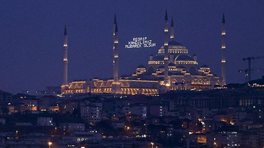 Regaip Kandili Mesajları 2025 - Resimli Kandil Mesajı, En Güzel Hadisli, Dualı, Yazılı, Kısa ve yeni hayırlı kandiller kutlama sözleri