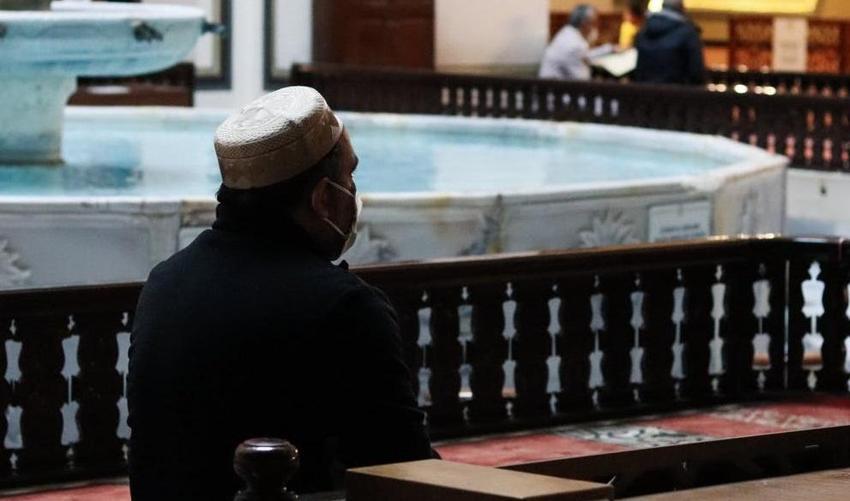 Regaib Kandilinde Tesbih Namazı Nasıl Kılınır?