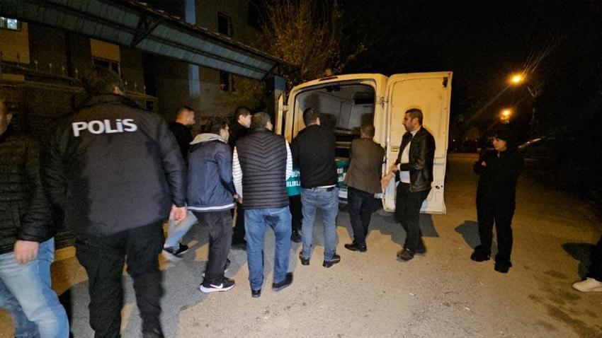 Yüreğir'de biri engelli iki çocuğunu öldürüp, intihar etti