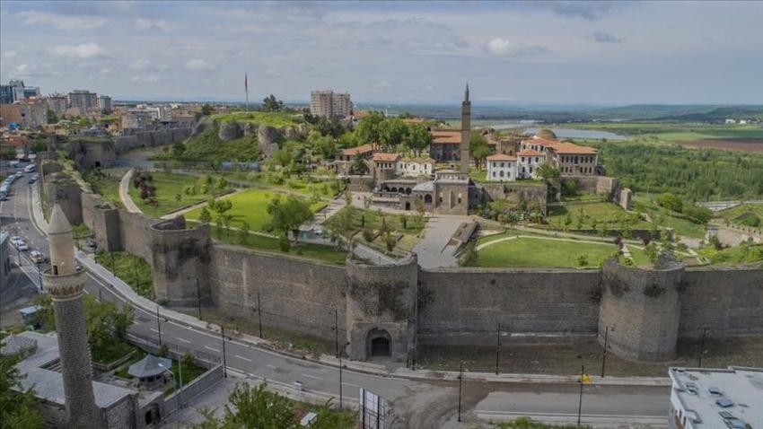 Diyarbakır'a tramvay geliyor! Ankara'daki kritik toplantıda her şey konuşuldu