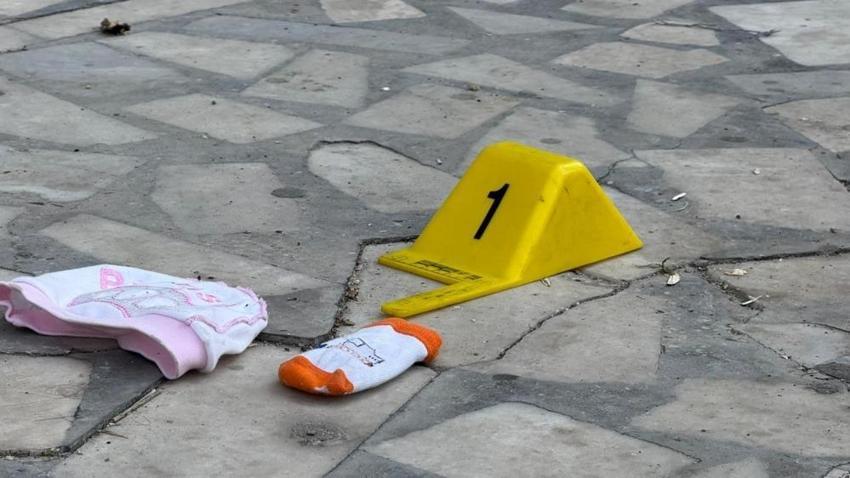 2 aylık bebeğini 4'üncü kattan aşağı bıraktı! Annenin siniri geçmedi: Diyarbakır'ı krize soktu