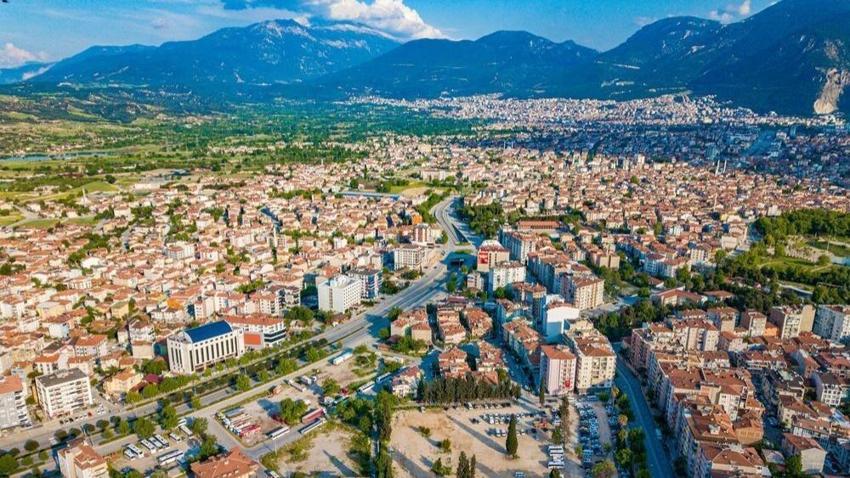 Denizli'de bu şart kaldırıldı: İlçe belediyesinden maaş dopingi!