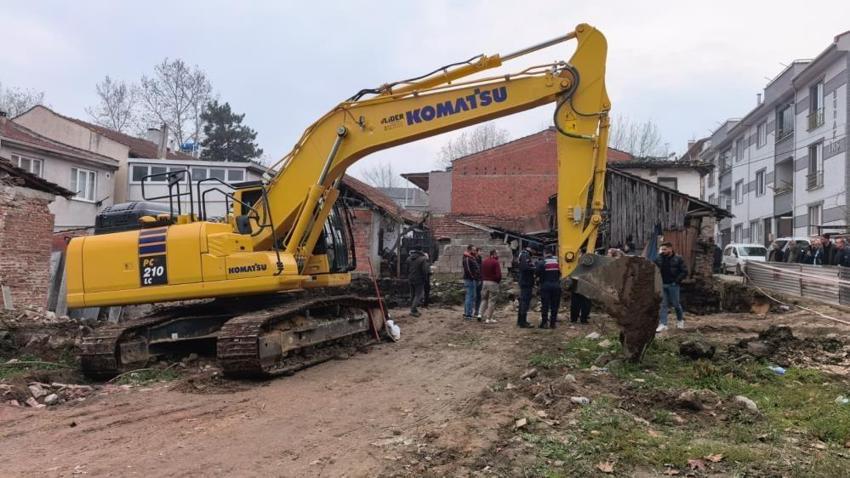 Bursa'da Ermeni mahallesi kazılırken bulundu! Operatör fark etti, jandarma nöbete başladı