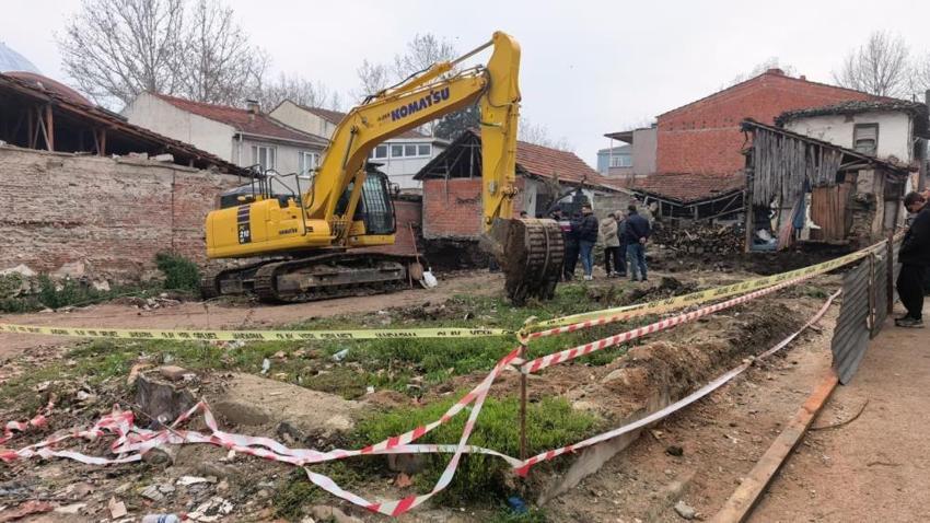 Bursa'da Ermeni mahallesi kazılırken bulundu! Operatör fark etti, jandarma nöbete başladı